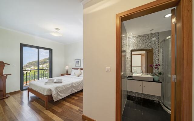 Casa Amaro Mar by Our Madeira