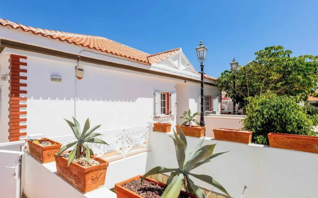 Villa Lory