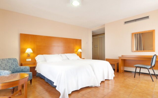 TRYP Ciudad de Alicante Hotel