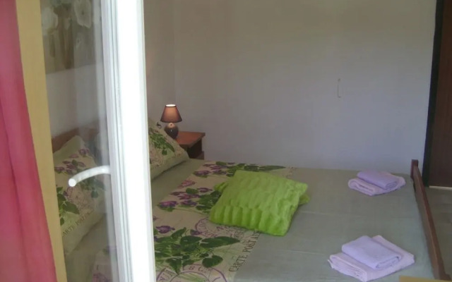 Don - 90m From the sea - SA2 2R