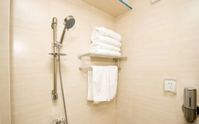 Qingning Apartment