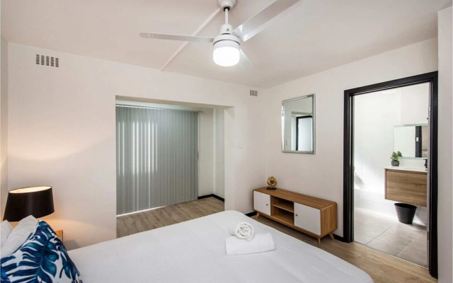 Modern 1 Bedroom Apartment Near the River and the City