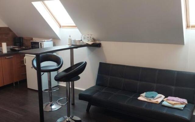 Kossuth Lajos utca 73 Apartman Nabuka