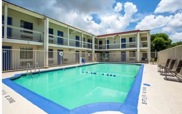 Scottish Inns and Suites Texas City