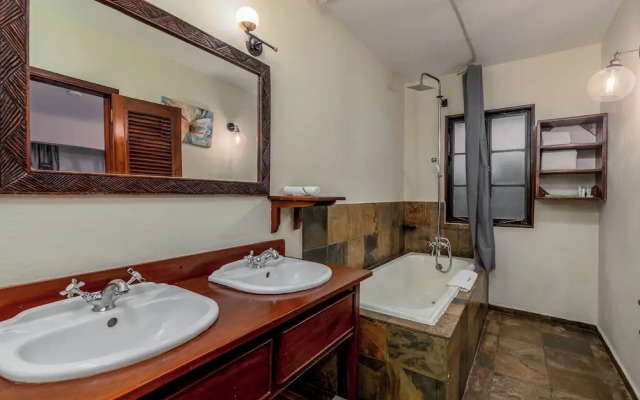 The Emin Pasha Hotel & Spa, CityBlue Collection
