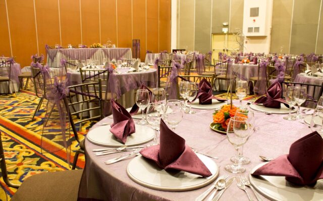 Best Western CPlaza Hotel