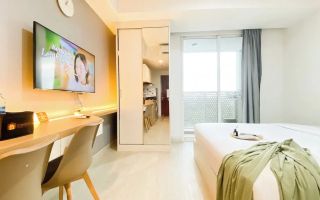 Homey Living Studio At West Vista Apartment