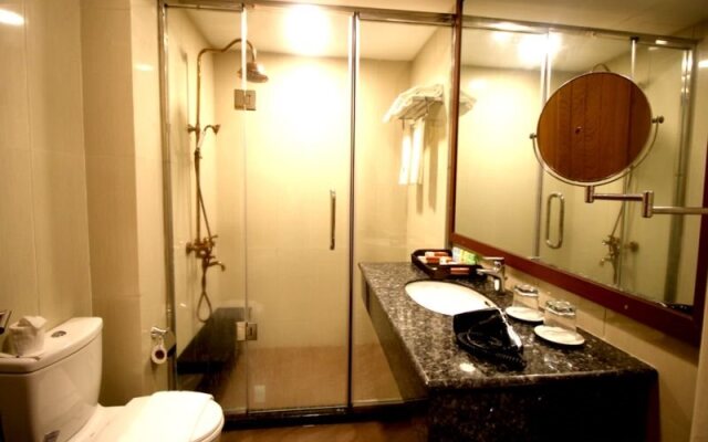 Famous Hotel Bagan