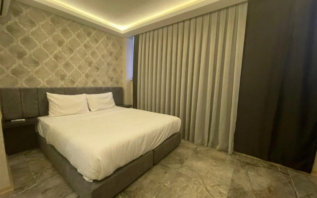 Le Luxe suites hotel & SPA