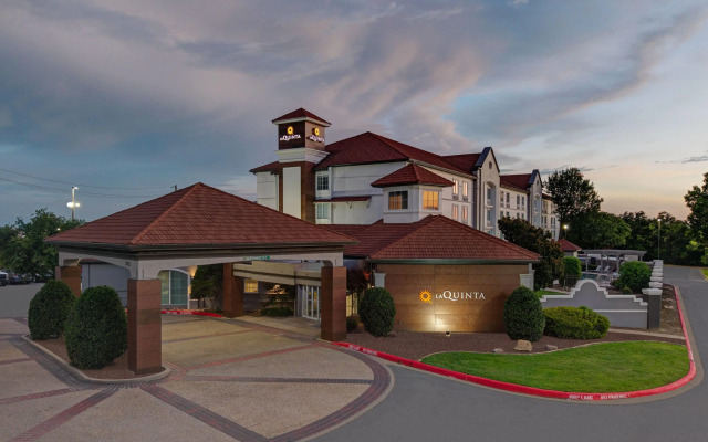 La Quinta Inn & Suites Sherman Denison