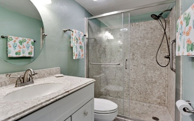 Runaway Bay Resort by BBG