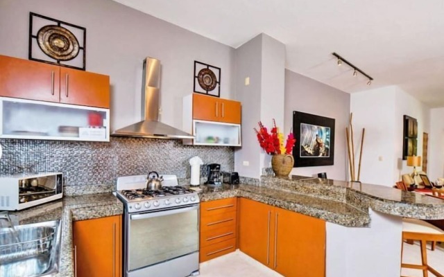 Las Olas family Townhome Apartments