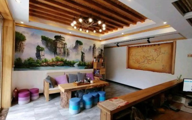 Qishe Hostel