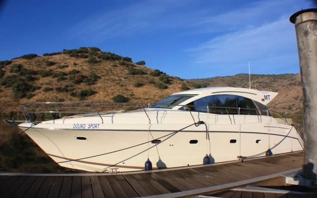 Oporto Douro Floating House