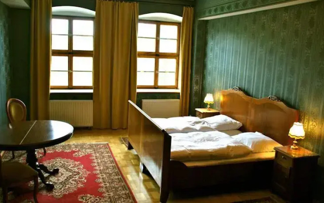 Pałac Warmątowice Sienkiewiczowskie