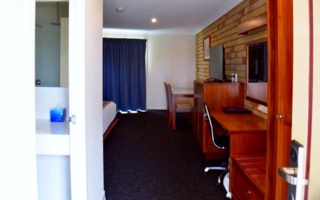 The Western Heritage Motor Inn – Guest Rooms – Moranbah
