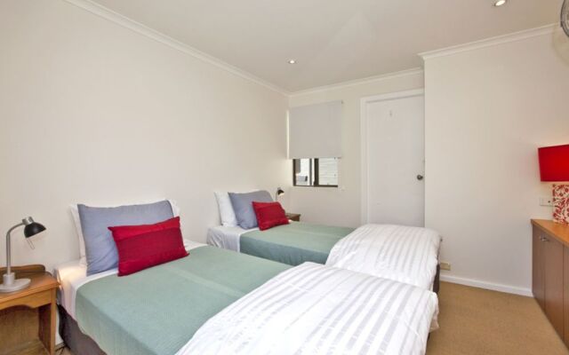 Newcastle Terraces & Apartments - Ruby Terrace