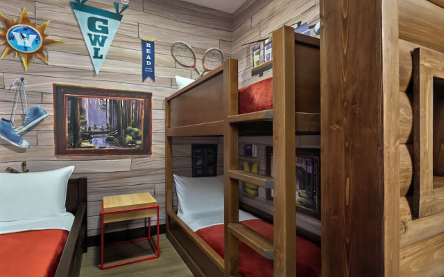 Great Wolf Lodge Webster