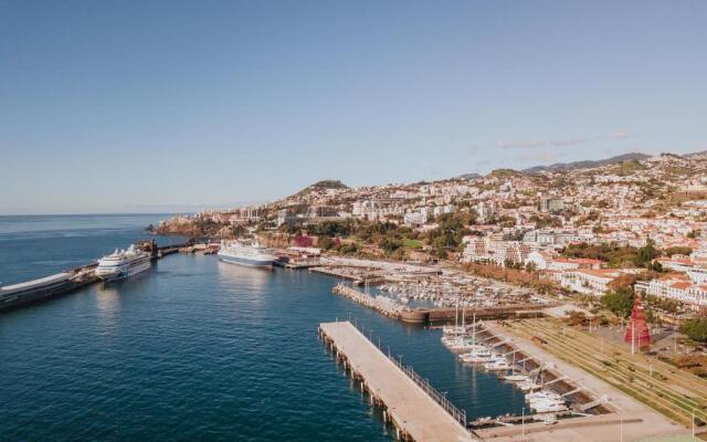 Funchal Centrum II, Super Location