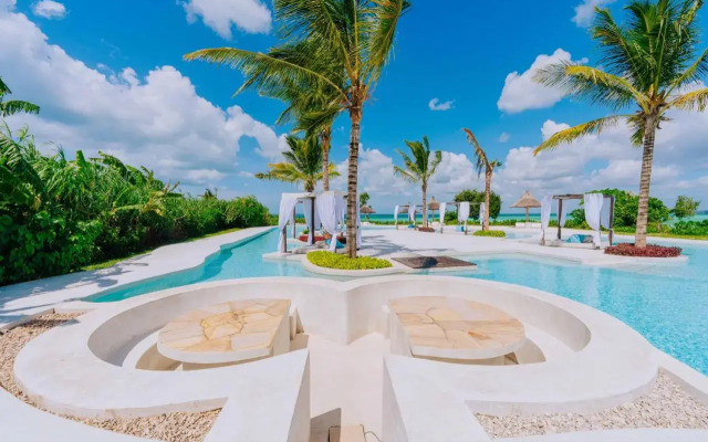 Ycona Luxury Resort