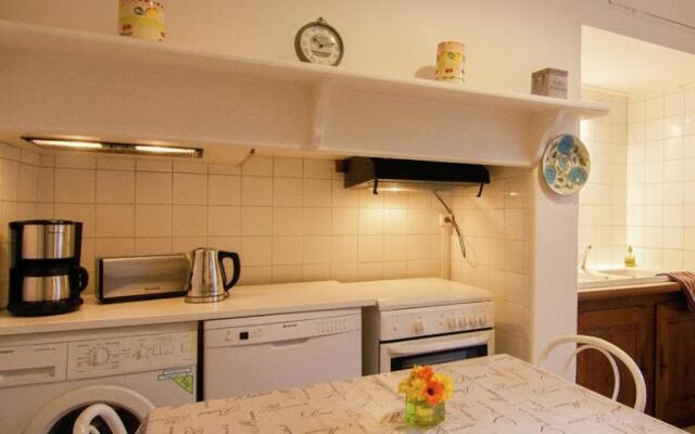 Gîte Villefranche-du-Périgord, 4 pièces, 6 personnes - FR-1-616-65