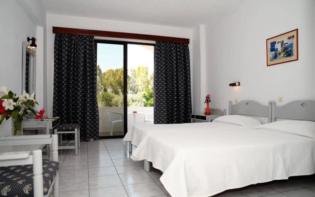 Hotel Tina Flora