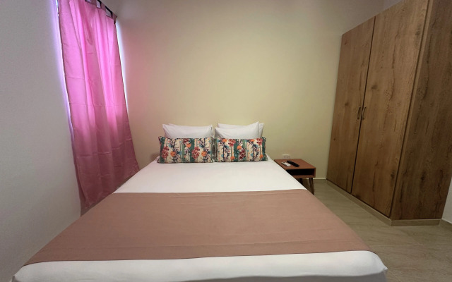 Hotel Taybo Kai By St Hoteles