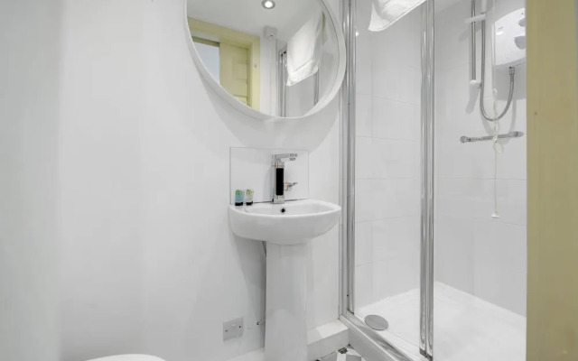 Ecclesall Road Apartment