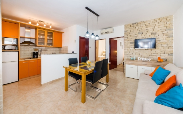 Apartment Dreamy - free parking A2 Nin, Zadar riviera