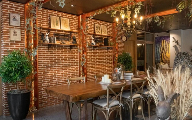 Sanae' Oldtown Hotel