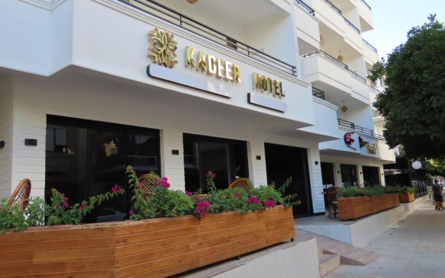 Kadeer Hotel