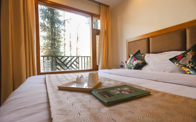 Hotel Cloud Chat