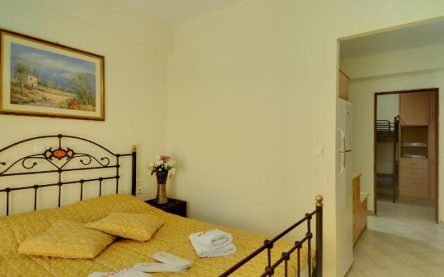 Acrothea Hotel