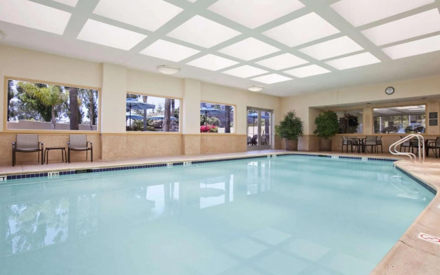 Embassy Suites by Hilton San Diego La Jolla