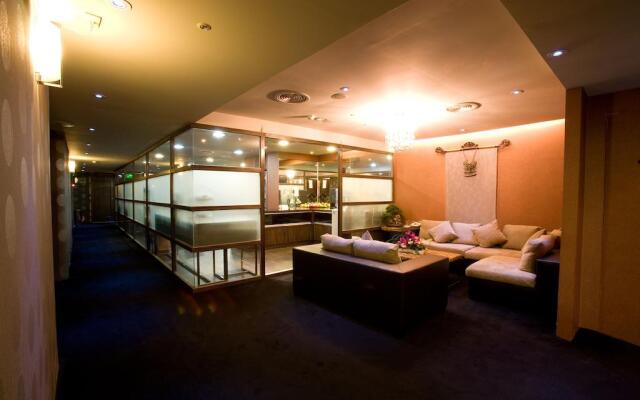 H.M.Hotel