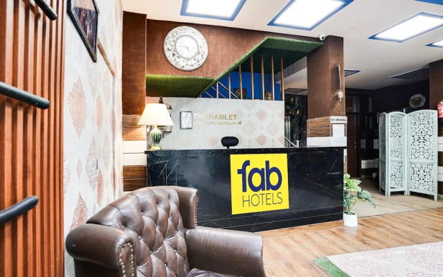 OYO Townhouse 1077 Hotel travel time