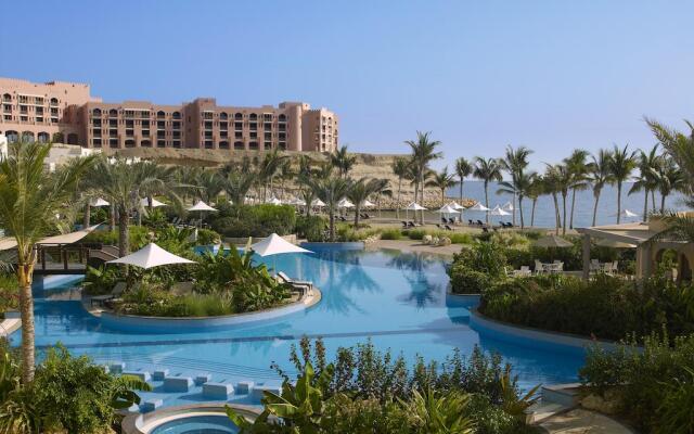 Shangri-La Barr Al Jissah Resort & Spa — Al Waha