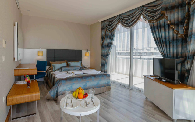 Hotel Xoria Deluxe