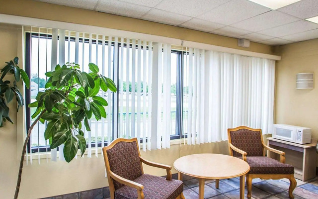 Relax Inn Saint Charles