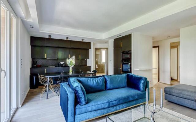 Superb Modern 2BR Flat Close to Croisette