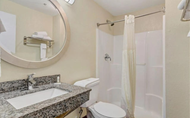 Savannah Garden Hotel