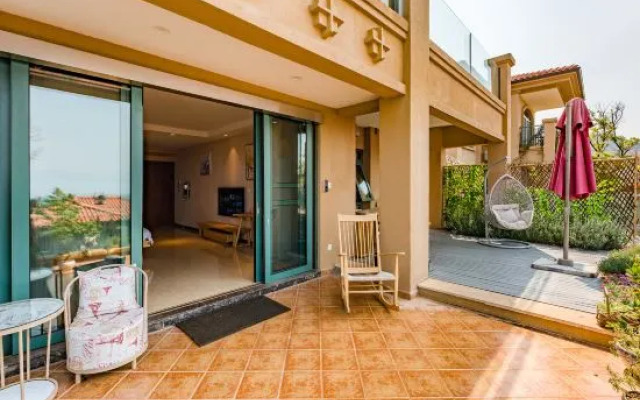 Lake of Fuxian Bicheng B&B (Chengjiang Sun Mountain Branch)