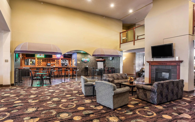 Quality Inn & Suites Hannibal West