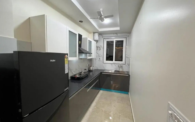 Lime Tree Two Bhk Service Apartment Golf Course Road Gurgaon