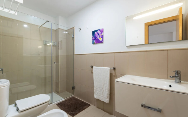 Silken Atlantis Playa – Holiday Homes