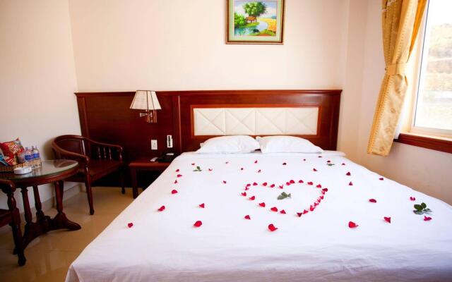 Binh Phuong Hotel