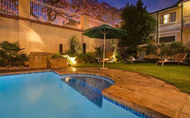 Sentinel Luxury Suite Hotel