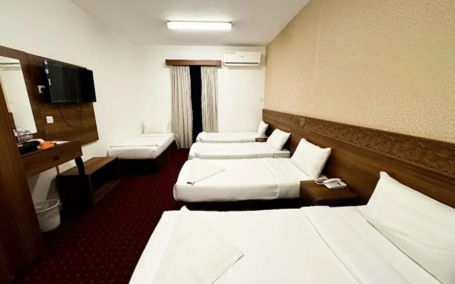 Asfour Hotel 4 - EX Masarat Al Durra