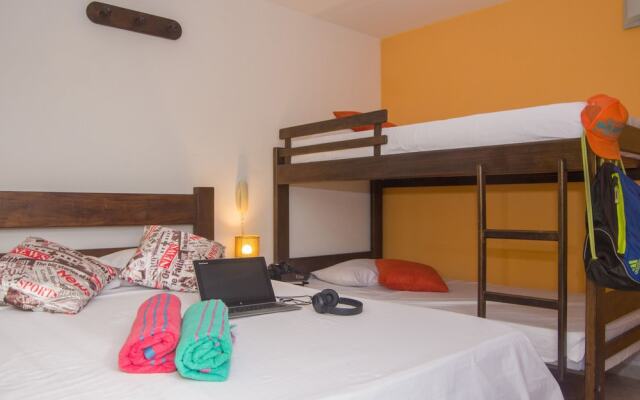 Hostal Parque Real