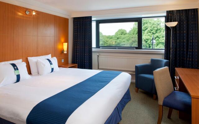 Holiday Inn Cardiff City Centre by IHG